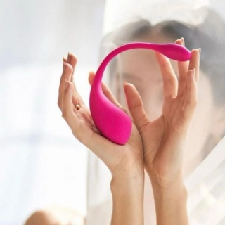 Jajeczko na aplikację – zabawa na odległość i pełna kontrola